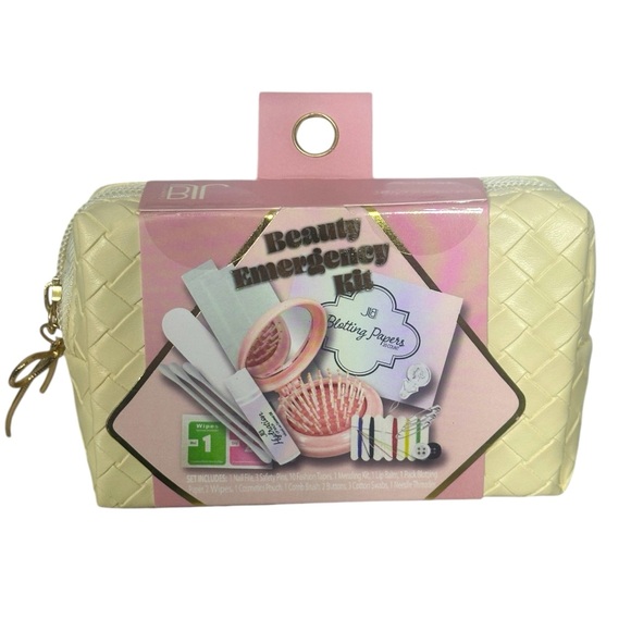 JLB Beauty Emergency Kit Zippered Pouch Cosmetic Kit NWT - Picture 1 of 7